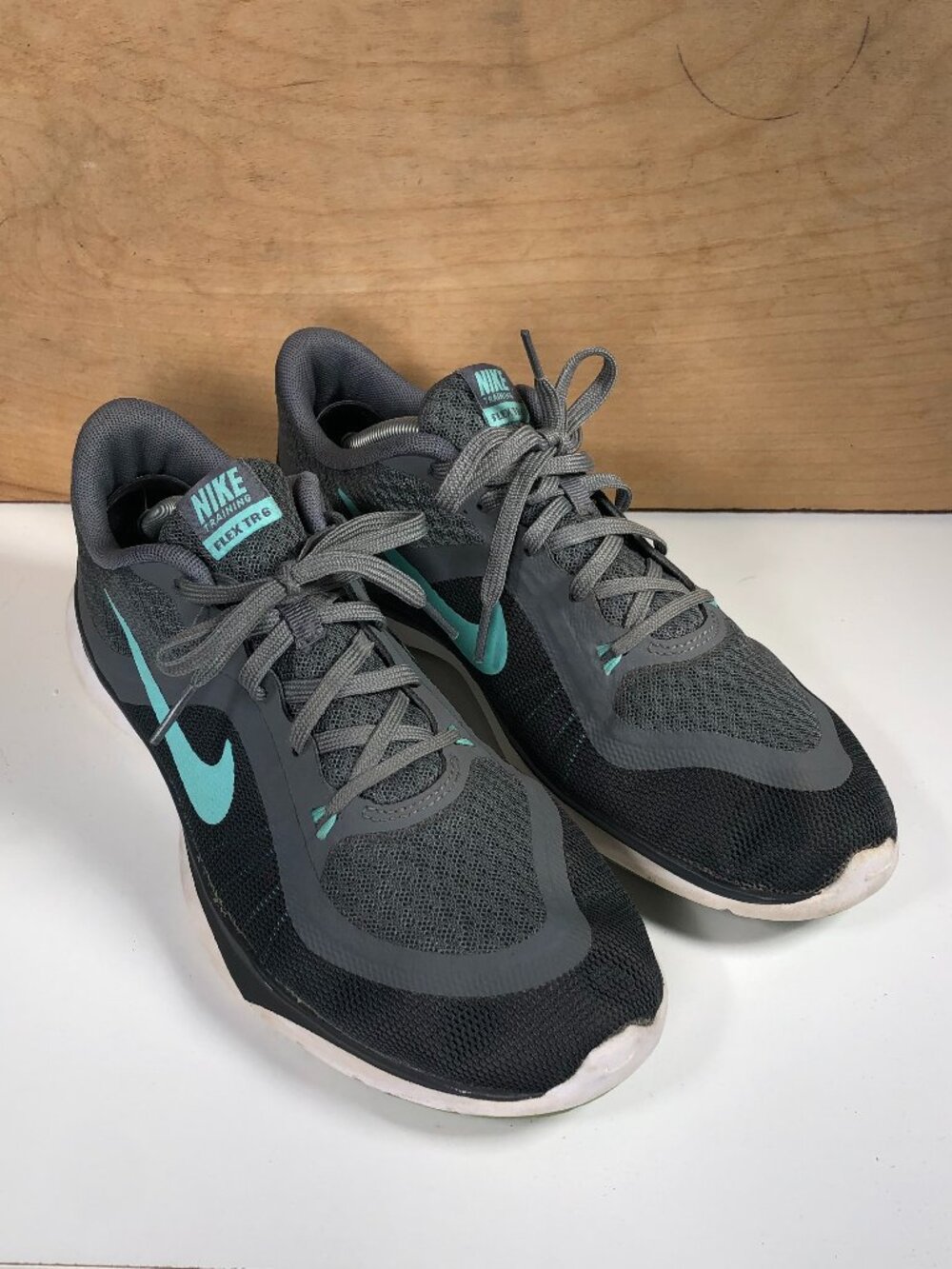 Nike Women's Size 8 Training Flex TR 6 Gray Black Running Shoes 831217-004